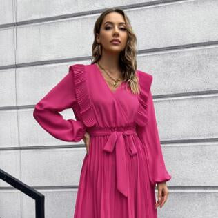 β¨ Chic V-Neck Knit Dress β Flattering, Elegant & Perfect for Any Occasion β¨