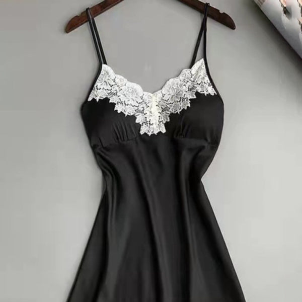 🖤 Sexy Color Block Camisole Nightdress – Chic & Comfy Sleepwear for Women 🖤