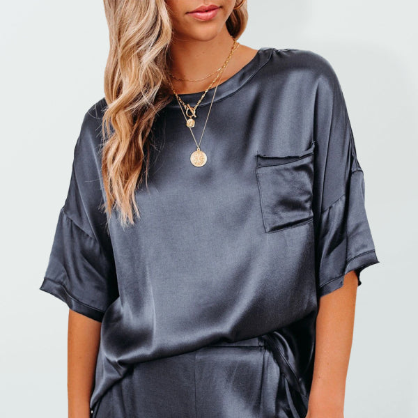 🛌 Luxe Satin Pajama Set – Chic Short-Sleeve & Shorts Sleepwear for Women ✨