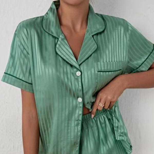 π Chic Striped Pajama Set β Cropped Shirt and Shorts for Cozy Nights π€