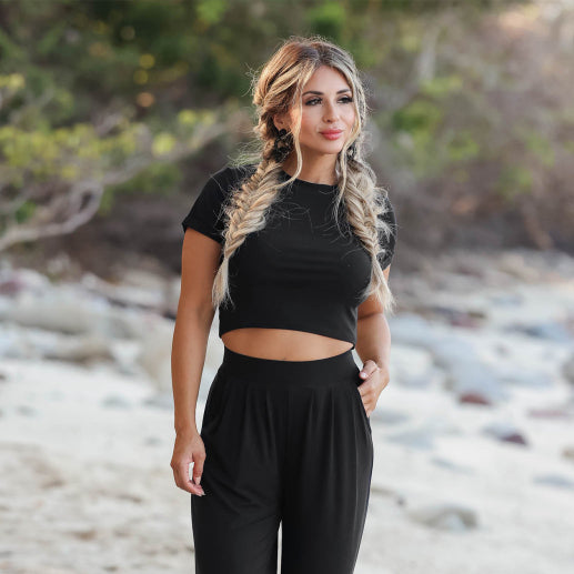 β¨ Chic & Comfy Two-Piece Lounge Set β Trendy Wide-Leg Pants & Tee for Effortless Style β¨