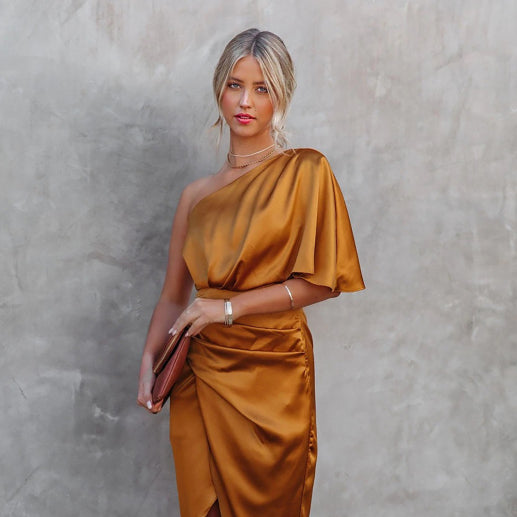 ✨ Sexy One Sleeve Pleated Waist Dress – Elegant & Flattering Fit for Any Occasion ✨
