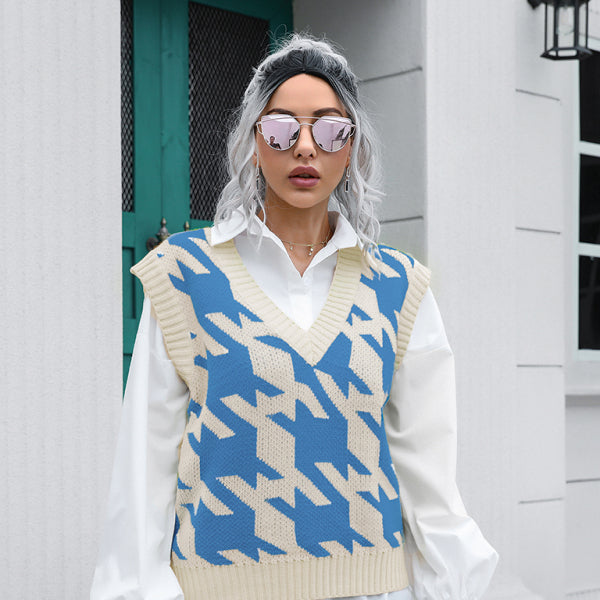 π€ Cozy Chic Houndstooth V-Neck Sweater Vest β Trendy & Stylish for Fall π