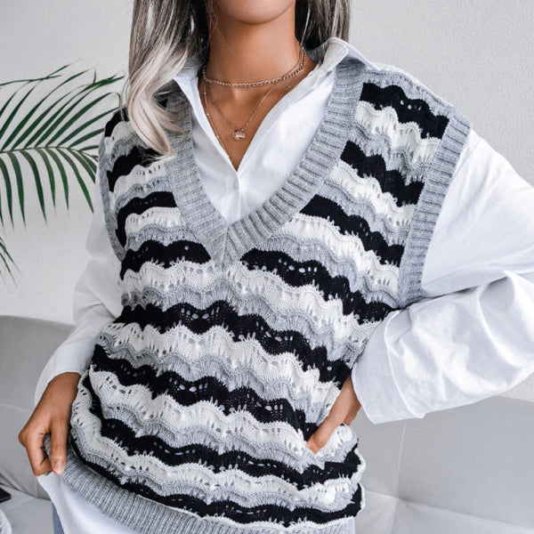 π€ Chic V-Neck Sweater Vest β Trendy Striped Knit for Fall Winter β¨