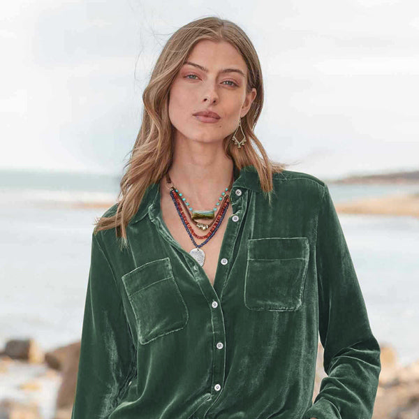 🖤 Luxe Velvet Long-Sleeve Top – Chic, Comfy & Stylish for Any Occasion ✨