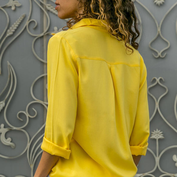 🛍️ Chic Lapel Collar Blouse – Stylish, Lightweight & Perfect for Any Occasion ✨