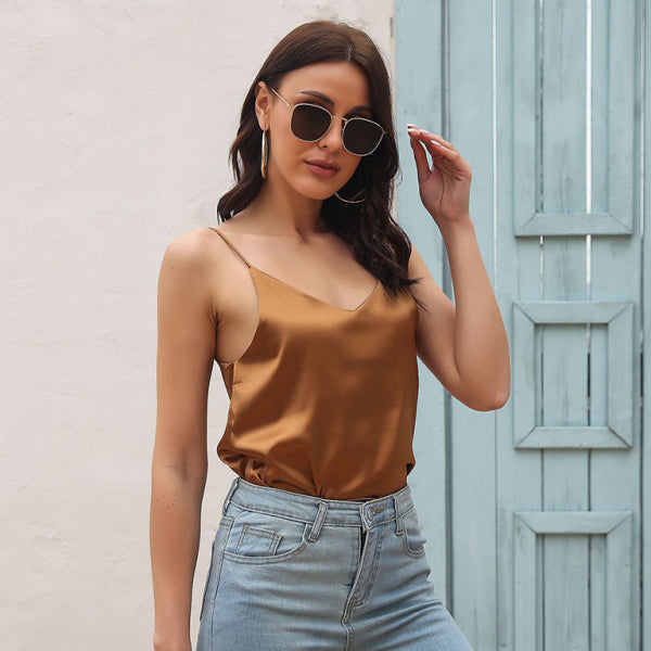 ✨ Chic Satin V-Neck Camisole – Stylish & Sexy Halter Top for Women ✨