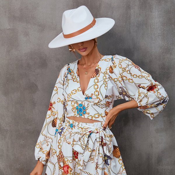 β¨ Chic Hollow-Out Long Sleeve V-Neck Romper β Trendy & Stylish Jumpsuit for Women β¨