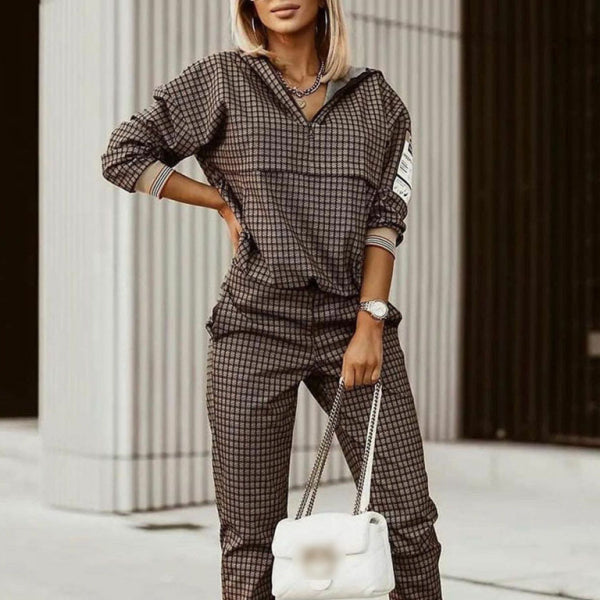 ποΈ Chic Printed Sweater & Trousers Set Cozy 2-Piece Lounge Outfit Trendy & Comfy ποΈ