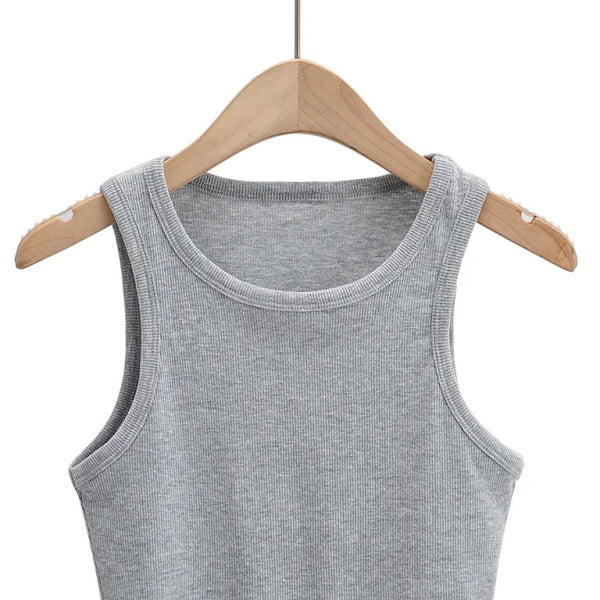 ✨ Slim Fit Ribbed Sleeveless Crop Top – Chic & Comfy Must-Have ✨