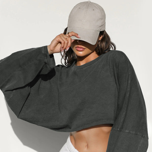 ποΈ Oversized Round Neck Sweatshirt β Comfy, Chic & High-Waisted Vibes β¨π