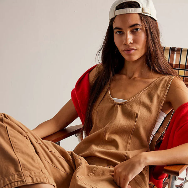 🛍️ Chic Washed Denim V-Neck Jumpsuit Adjustable Overalls – Trendy & Comfy Must-Have 🤩