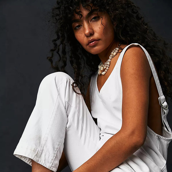 🛍️ Chic Washed Denim V-Neck Jumpsuit Adjustable Overalls – Trendy & Comfy Must-Have 🤩