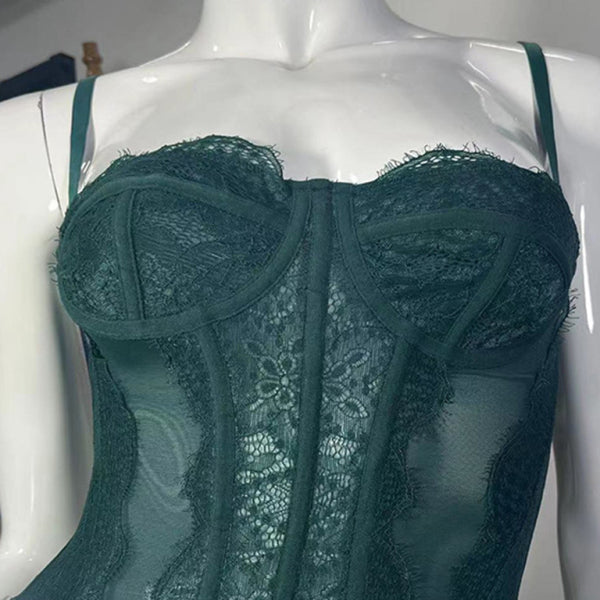 β¨ Lace Embroidered Sexy Tube Top β Backless, Stylish & Trendy Must-Have β¨