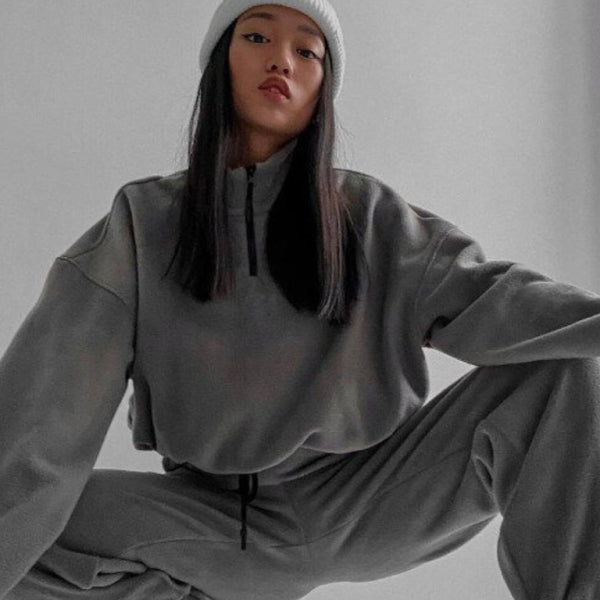 ποΈ Chic & Cozy Knit Two-Piece Set β Stylish Loungewear with Pockets β¨