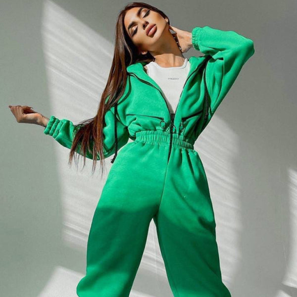 π₯ Women's Zip Up Tracksuit Set β Comfy, Stylish & Perfect for Any Occasion π