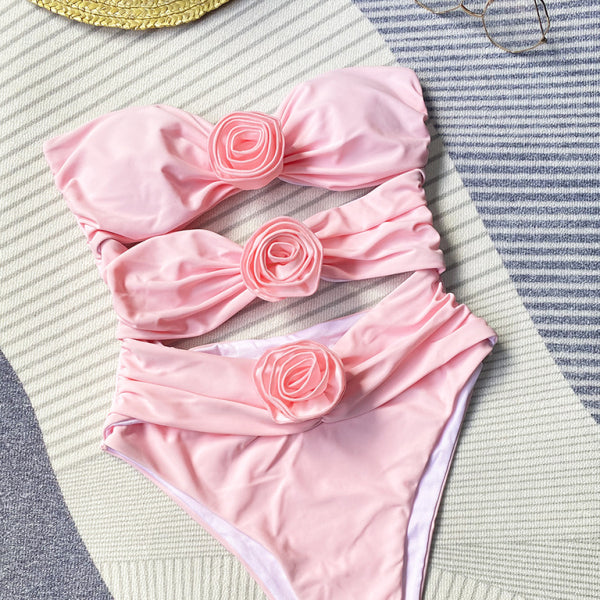 π₯ Chic Floral One-Piece Swimsuit β Sexy & Stylish Swimwear for Summer π