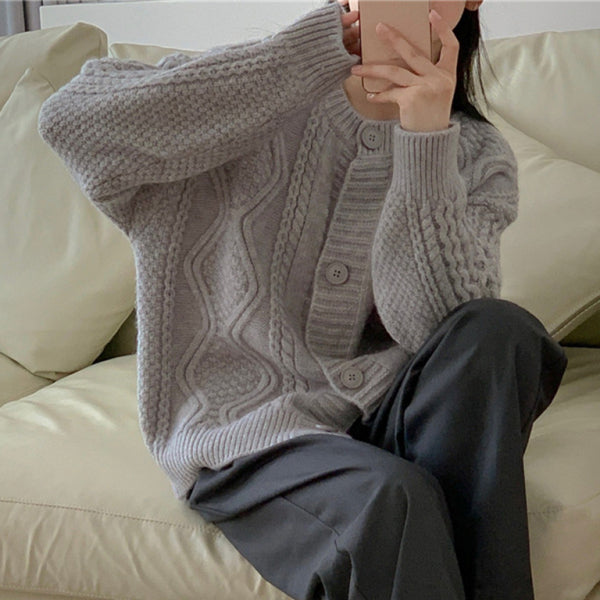 π§₯ Cozy Chic Twist Button Knit Cardigan for Women β Stylish & Comfy Must-Have π