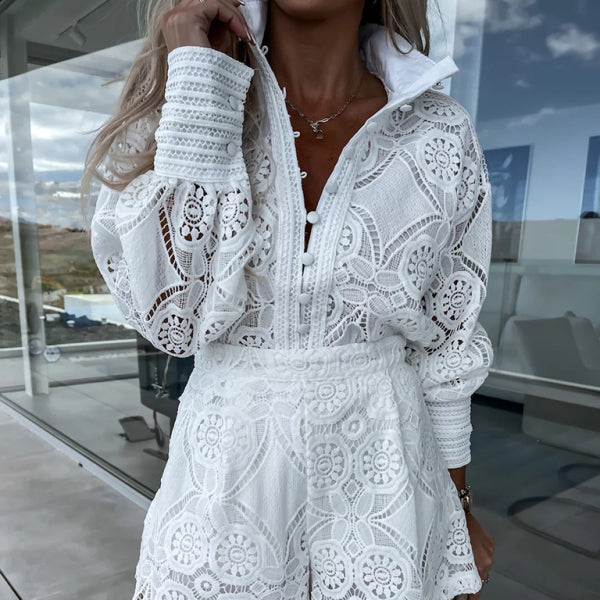 💫 Women’s Solid Color Single-Breasted Stand Collar Lace Shorts Suit – Chic & Graceful! 💫