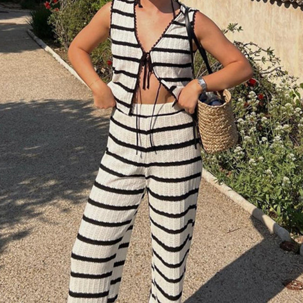 β¨ Chic Striped Knit Two-Piece Set V-Neck Top High-Waist Pants Retro Outfit β¨