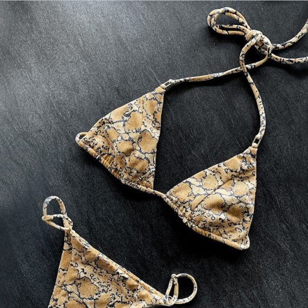 π₯ Sexy Three-Piece Bikini Set β Trendy & Flattering Swimwear for Summer Vacays π₯