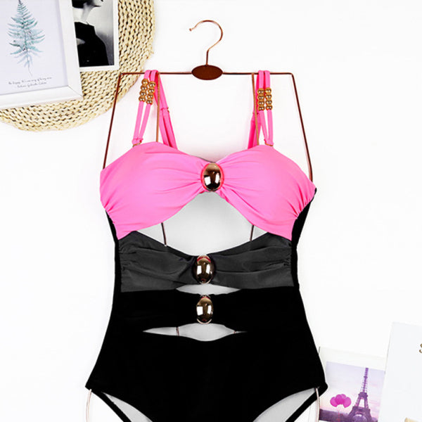 π Sexy Color Block Swimsuit with Wrap Skirt β Trendy Hollow Design for Beach Vibes βοΈ