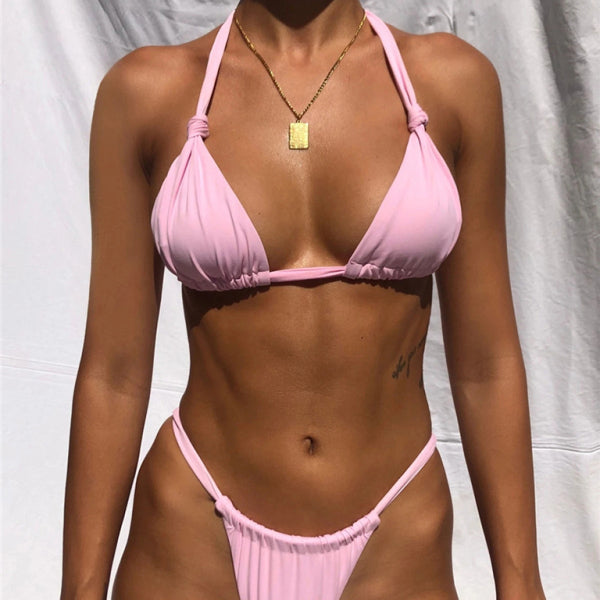 π Chic Gradient Halterneck Bikini β Sexy & Trendy Swimwear βοΈ