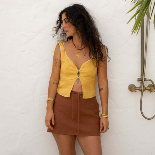 ✨ Chic Lace Back Vest Top – Trendy Button-Up Tank for Sexy Summer Looks ✨