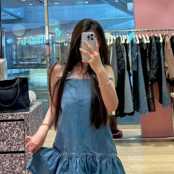 👗 Chic Bow Strap Denim Mini Dress – Trendy & Cute Spring Outfit 💙