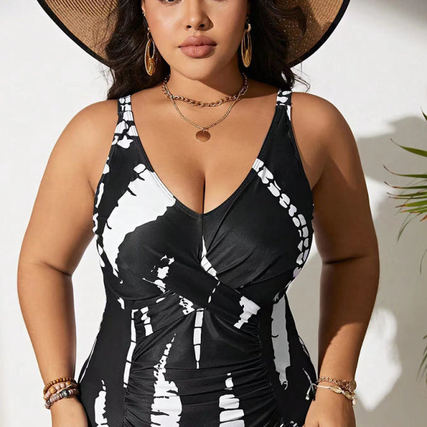 π₯ Chic Plus Size Black and White One-Piece Bikini β Flattering & Sexy Swimwear π₯