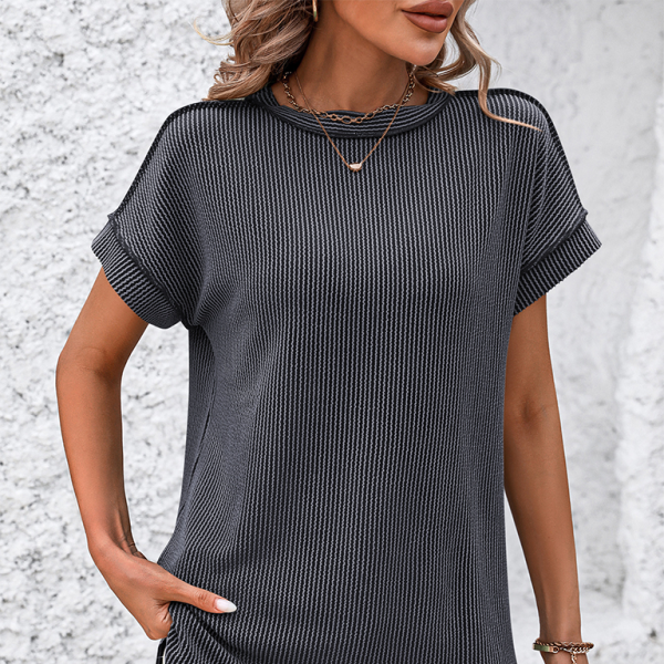 🛍️ Chic Round Neck Loose T-Shirt – Casual, Stylish & Comfy for Everyday Wear ☁️