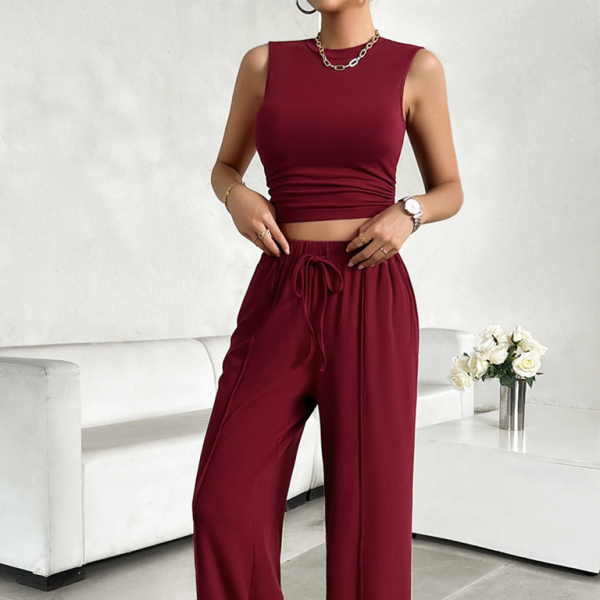 ποΈ Chic Sleeveless Two-Piece Set β Casual Round Neck Top & Trousers for Effortless Style β¨