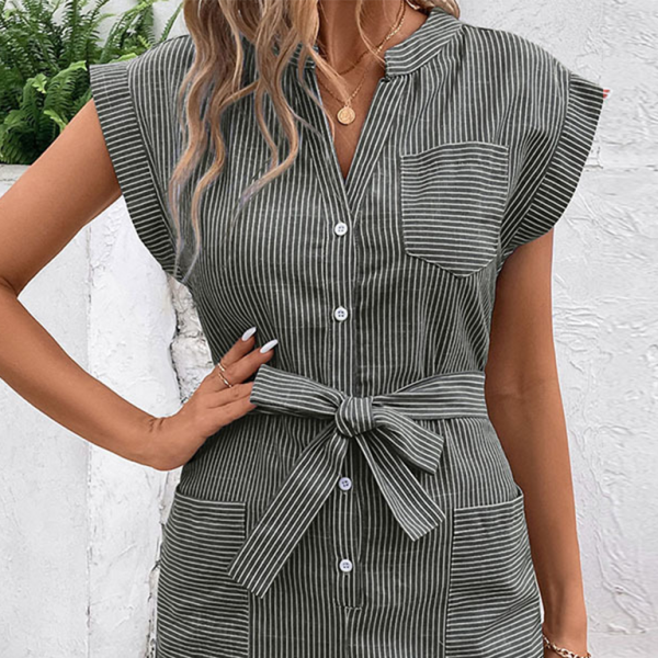π€ Chic Pinstripe Short Sleeve Jumpsuit β Effortless Style for Spring & Summer βοΈ