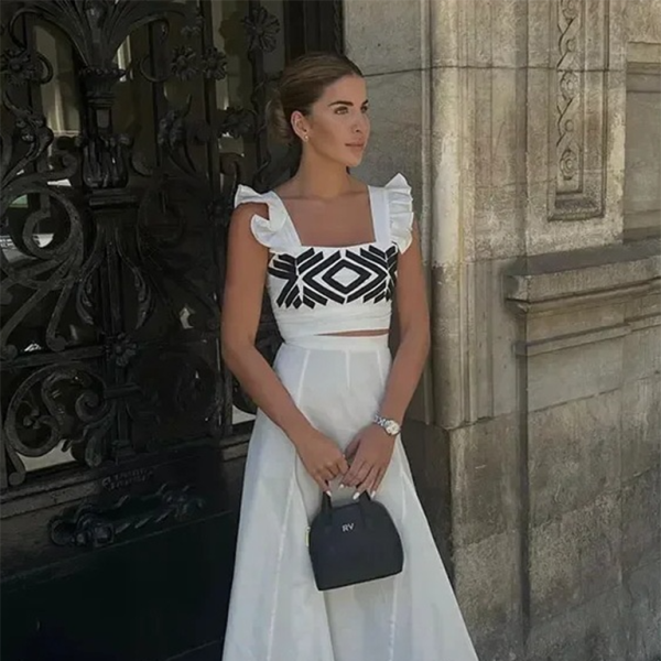 🛍️ Chic Wavy Edge Two-Piece Skirt Set – Trendy & Stylish for Spring Summer ☀️