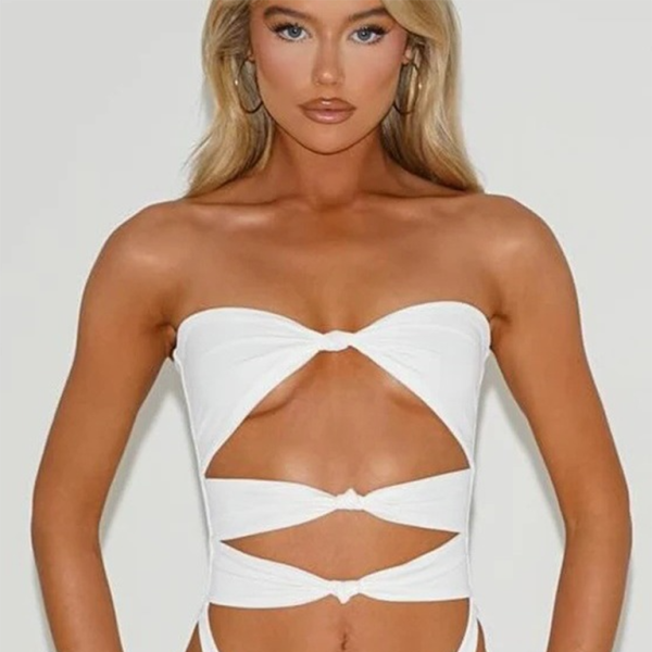 🔥 Sexy Hollow One-Piece Bikini – Trendy Swimsuit for Summer Vacays 🔥