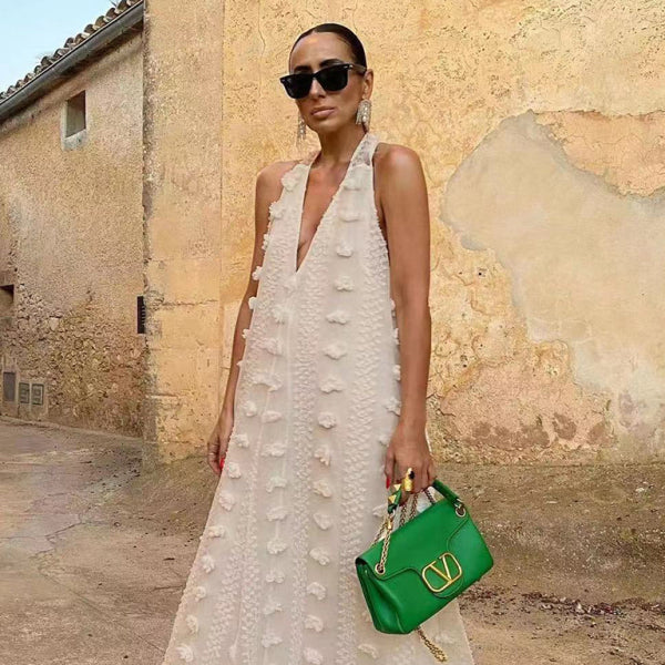 ✨ Chic Halter Neck V-Neck Floral Swing Dress – Perfect for Vacations & Holidays ✨