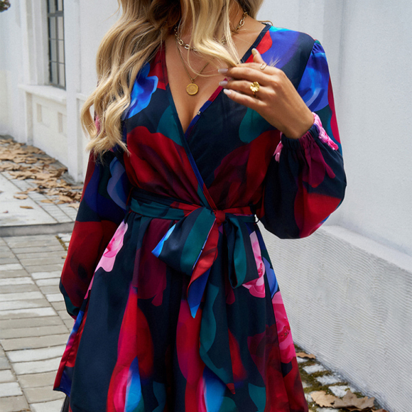 🔥 Bold & Chic Contrast Print Long Sleeve Jumpsuit – High Waist, Flattering Fit 🔥