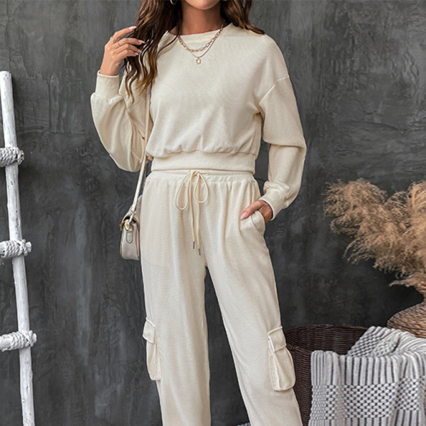 π€ Chic & Cozy Solid Color Two-Piece Set β Perfect for Fall & Winter β¨