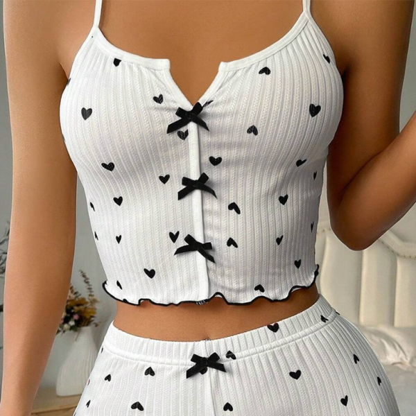 π©· Trendy Heart Print Pajama Set β Cute & Comfy Sleepwear for Women π©·