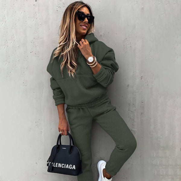 π₯ Cozy & Chic Two-Piece Sweatshirt Set β Trendy Loungewear for Fall & Winter β¨