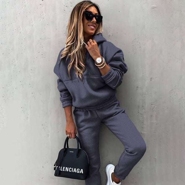 π₯ Cozy & Chic Two-Piece Sweatshirt Set β Trendy Loungewear for Fall & Winter β¨