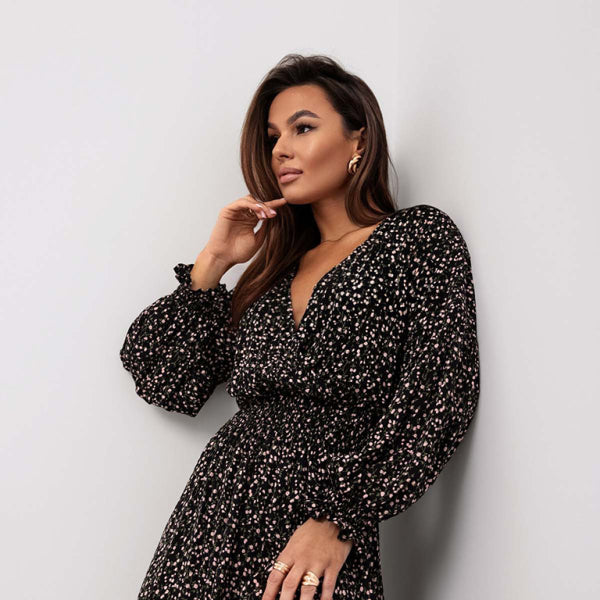 ✨ Chic Printed V-Neck Slit Dress – Stylish & Sexy Long Sleeve Outfit ✨