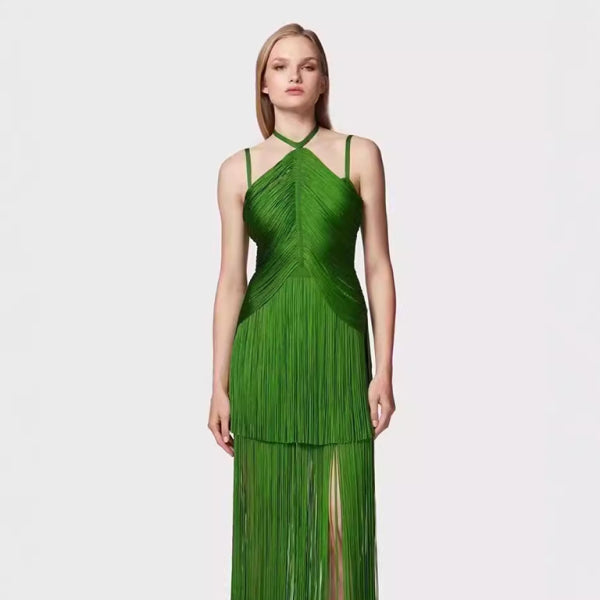 ✨ Green Halter Neck Maxi Dress with Fringe Hem – Elegant Party Dress ✨
