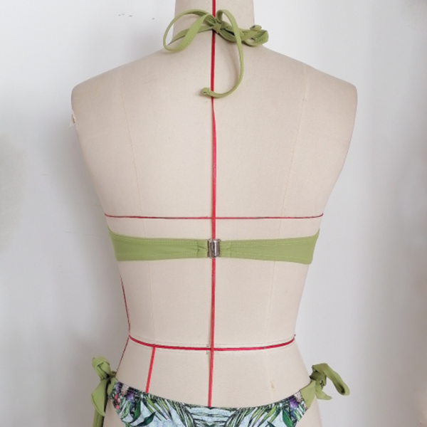 π Trendy Two-Tone Floral Bikini β Chic & Stylish Swimwear for Summer βοΈπ