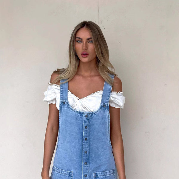🩵 Chic Slim Denim Overalls Shorts – Trendy & Comfy Must-Have 🤍