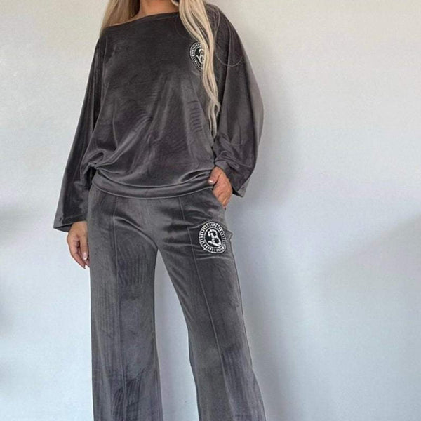 ✨ Luxe Gold Velvet Two-Piece Set – Chic Bat Sleeve Lounge Outfit ✨