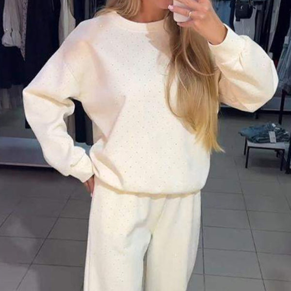 π€ Chic & Sparkly 2-Piece Lounge Set β Comfy, Stylish & Trendy β¨