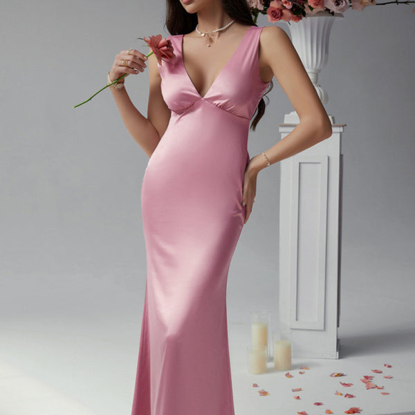 🔥 Elegant Backless Deep V Maxi Dress – Sexy Slim Fit Evening Gown ✨