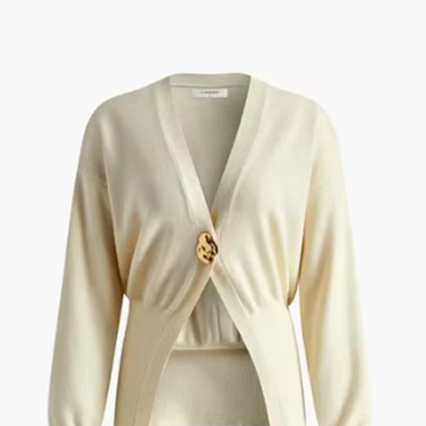 π€ Cozy Chic V-Neck Button-Down Cardigan β Stylish Knit for Fall & Winter π€