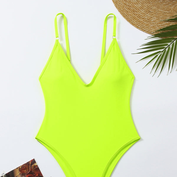 π€ Chic & Sleek One-Piece Swimsuit β Sexy, Flattering & Beach-Ready ππ₯